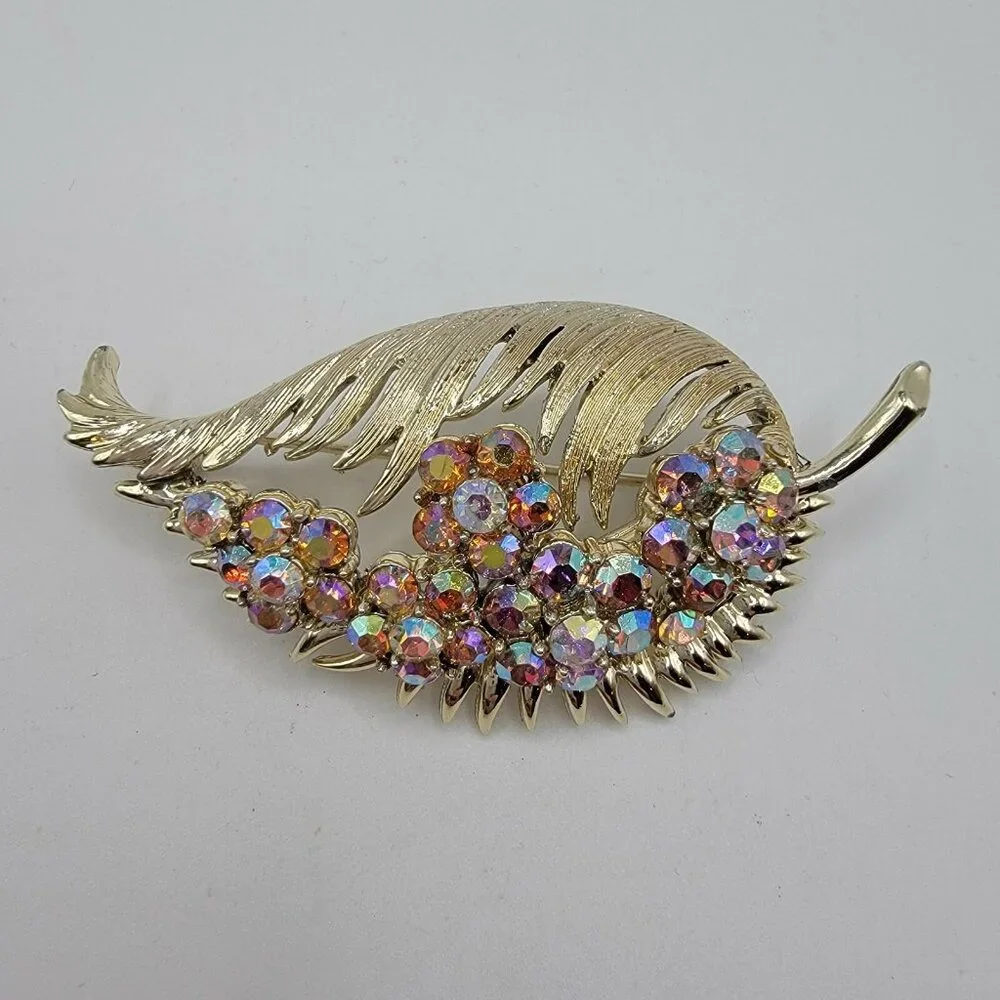Vintage Signed Coro Rhinestone Brooch Pin Bling Sparkly Leaf